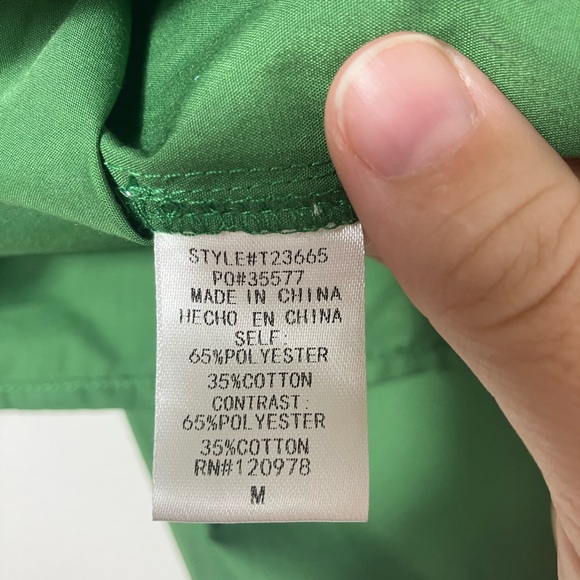 Entro Green Blouse with Cream Ruffle Sleeves - Picture 3 of 7